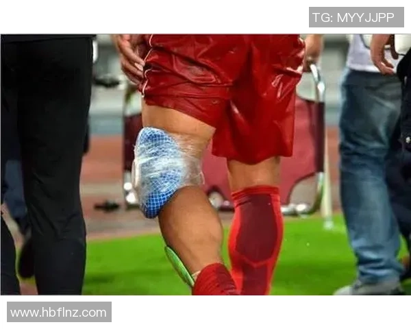 足球明星膝盖伤势揭秘及其对职业生涯的影响分析